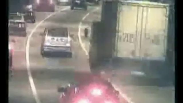 Автомобиль призрак в тоннеле. смотреть онлайн