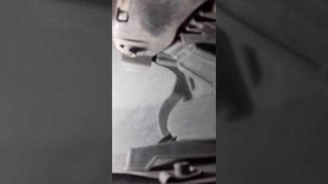 Замена лампы противотуманной фары MAZDA 3 BL смотреть онлайн