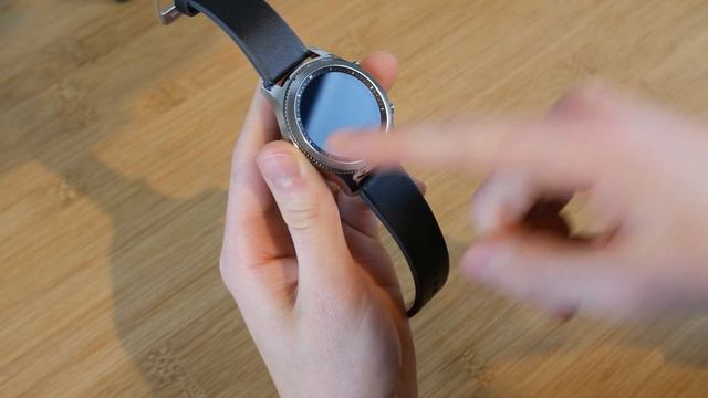 Samsung Gear S3 Classic Unboxing-Ruben Orfeo 4K смотреть онлайн