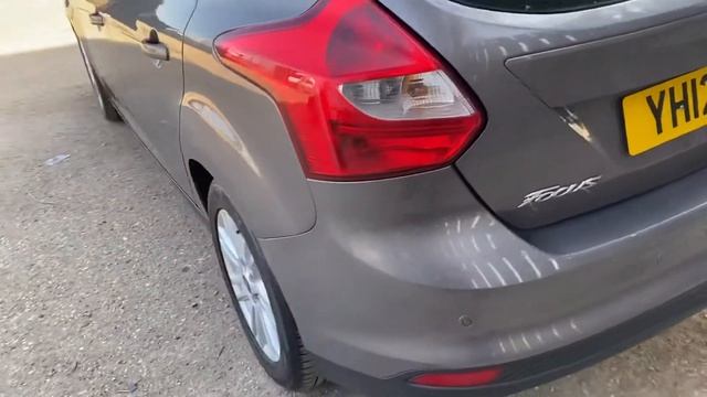Ford Focus 1.6 Ti-VCT Titanium Powershift 5dr смотреть онлайн