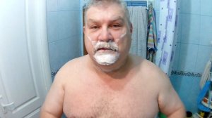 💈 Бритье старым уставшим французом ***** MENE с белкой. Тестирование мыла Cella - M