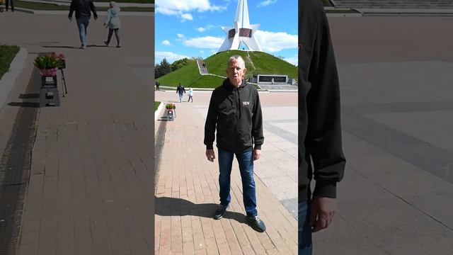 Стихотворение "День Победы". Читает Брянский поэт Николай Герасюто смотреть онлайн