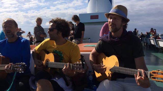 Yopi, David Lurey, Clayton Horton - The ocean (live chanting on the ferry) смотреть онлайн