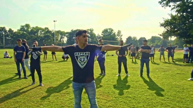 Afghan-Wrestling-Champ Vs. Chechen-Streetfighter | Crazy STREETFIGHT | DEFEND Fight Club