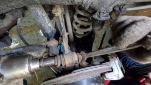 RAV4 2.0 2010г.в. 1AZ-FE 30 кузов ~330т.км. Замена задних верхних поперечных рычагов (БУМЕРАНГИ). 4