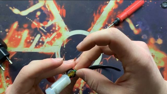 КАК РАЗОБРАТЬ И ЗАРЯДИТЬ ОДНОРАЗКУ SKY смотреть онлайн