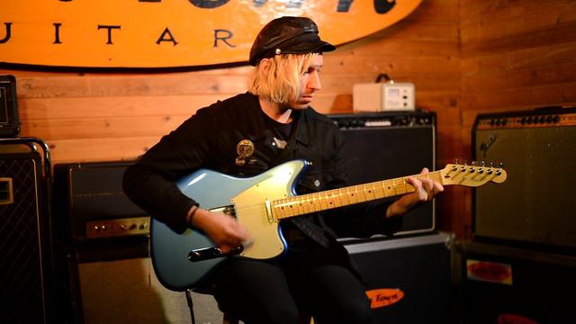 Twin Town Guitars - Fender Offset Telecaster in Lake Placid Blue смотреть онлайн