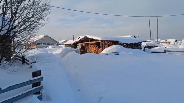 Какая будет весна? Сосульки до земли. Жизнь в деревне. смотреть онлайн