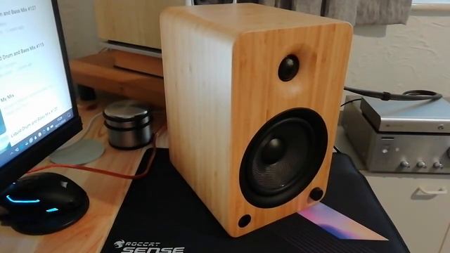 Kanto YU6 Speakers - no sound from powered unit смотреть онлайн
