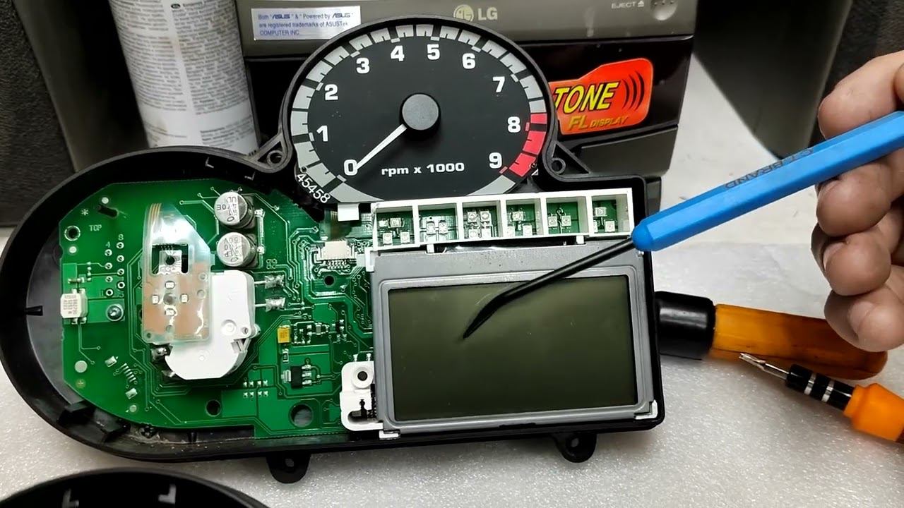 Ремонт приборки BMW R1200GS 2005 г. / Dashboard R1200GS 2005 Repaired
