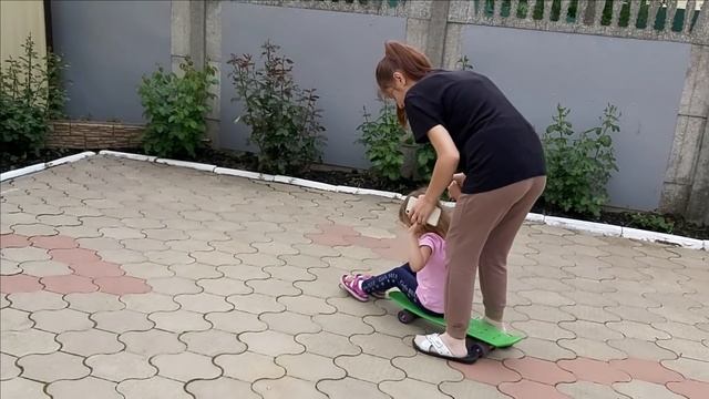 Лера Выбирает Пряжу На Платье...Станица или Город ?!?! смотреть онлайн