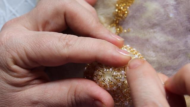 Плетем Пасхальное яйцо из бисера с Татьяной часть 6 смотреть онлайн