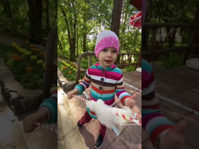 Сахарная вата и Маша) #shorts смотреть онлайн