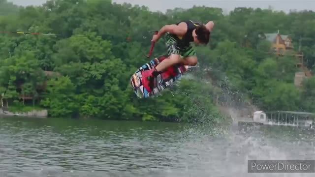 Экстремальный отдых (Wakebording) смотреть онлайн