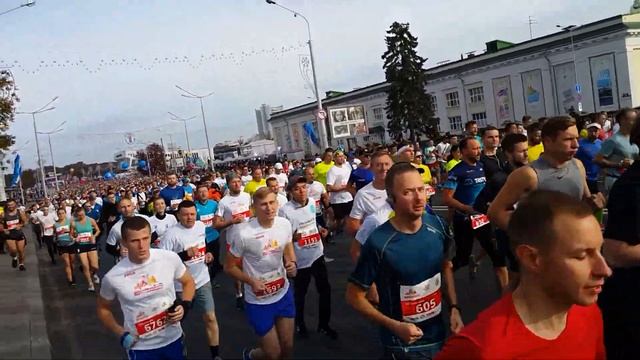 Старт 21км Минский полумарафон 2019 смотреть онлайн