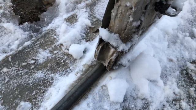 Минус капролоновых роликов, на угловых откатных воротах смотреть онлайн