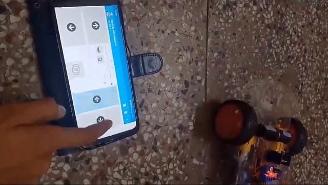 Home Made , Wifi car with node mcu. Esp 8266. With l298n motor driver.By Creative Mind смотреть онлайн