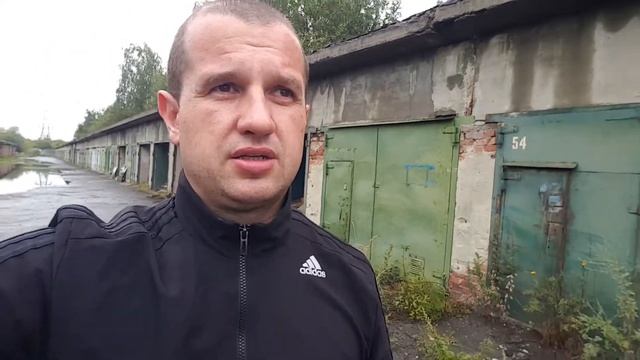Нашёл несколько заброшенных гаражей для будущей аренды смотреть онлайн