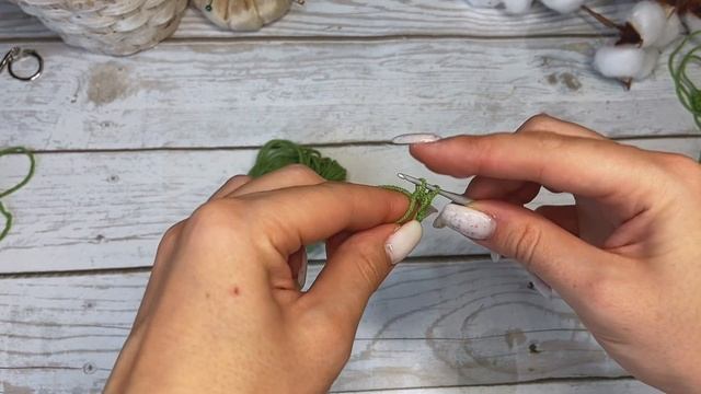 Брелок дракоша крючком. Подробный МК. Новогодний сувенир своими руками ? смотреть онлайн