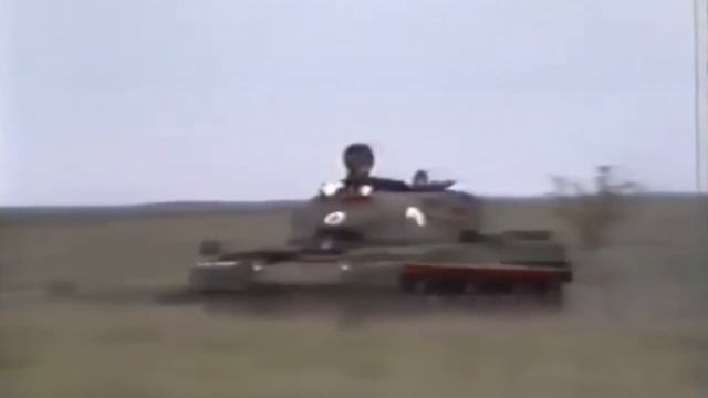 Чем Уникален Английский Танк "Бешеная Лошадь?" смотреть онлайн