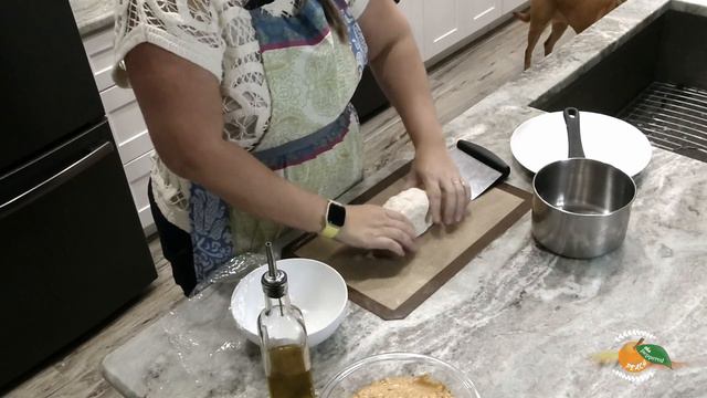 Roasted Red Pepper Hummus - Magnolia Table Cookbook Volume 3 - S01 Episode 010 смотреть онлайн