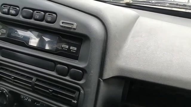 Ремонт защёлки "бардачка" перчаточного ящика четырки. смотреть онлайн