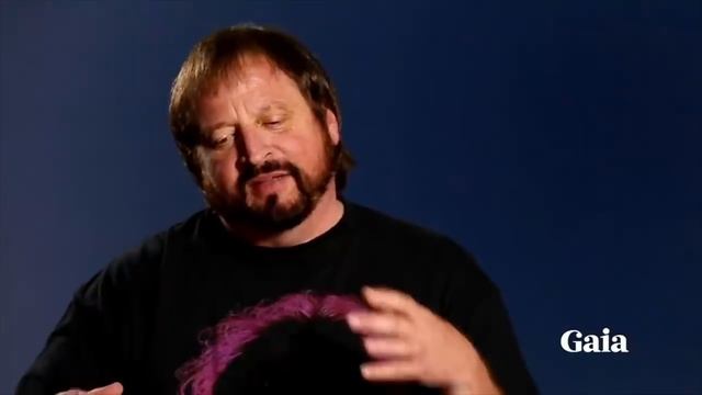 The People That Think the Moon is Hollow смотреть онлайн