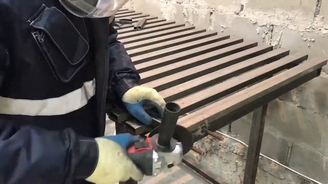 Печь-ракета из металлолома своими руками - Сделай себе такую же! Cool furnace made of scrap metal смотреть онлайн