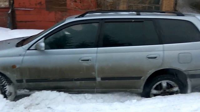 Полный привод сам решает,где застрять? Но это не про калдину? Caldina ST195 FullTime 4wd смотреть онлайн