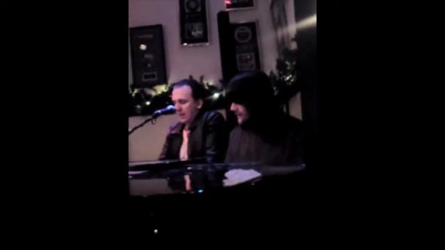 Robert Wells & Marcus Fernholm смотреть онлайн