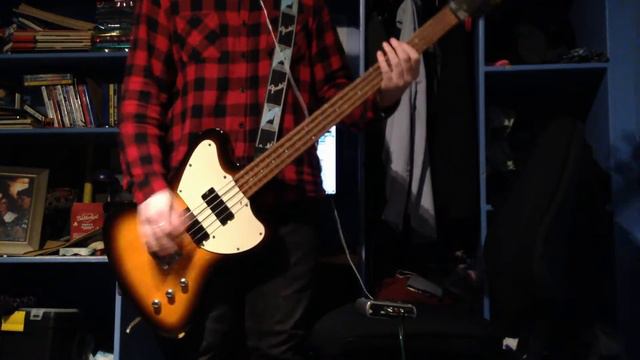 Descendents - Get the Time Bass Cover смотреть онлайн
