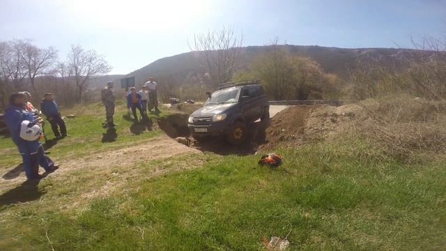 УАЗ Патриот МОЖЕТ ! смотреть онлайн