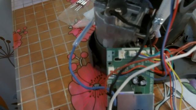 Ремонт кофеварки Nescafé Dolce Gusto Oblo (Krups 110)