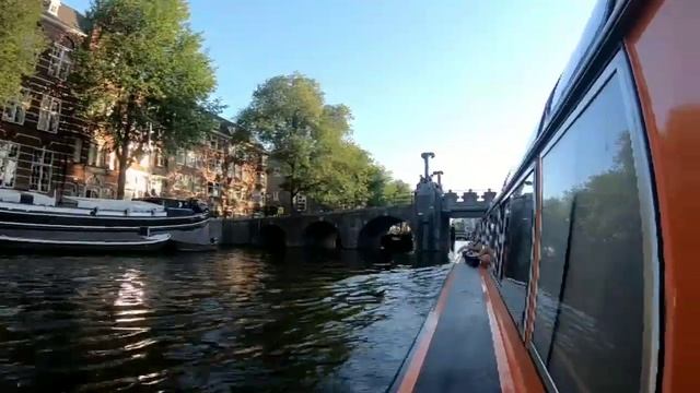 Амстердам 23.07.2018 (Исторический музей, музей Немо, музей судоходства, экскурсия по каналам) смотреть онлайн