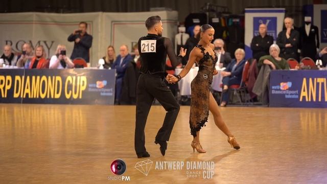 Paul Moldovan & Cristina Tatar | Rumba | Antwerp Diamond Dance Sport Cup 2023 смотреть онлайн