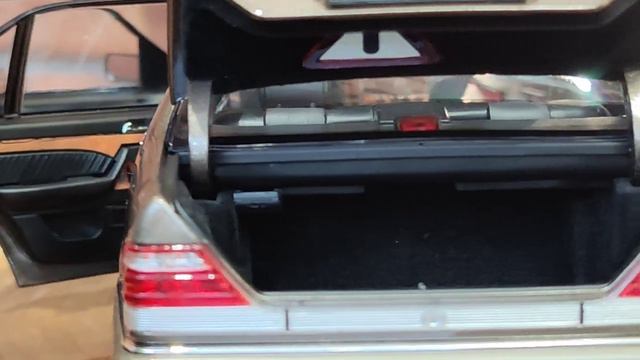 W140 V12 S600 Norev 1:18 обзор и распаковка