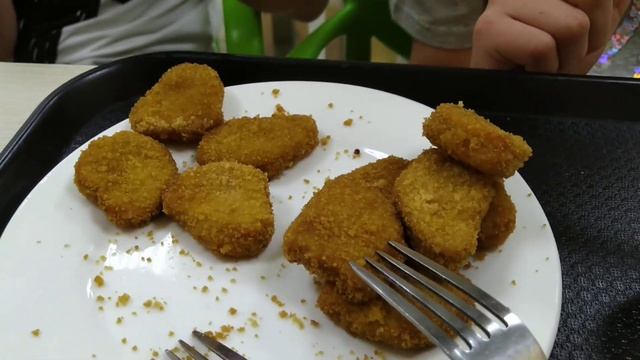 Ейск. Зашли в столовую 