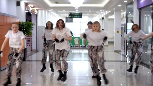 [K-POP IN PUBLIC] SuperM 슈퍼엠 '호랑이(TigerInside)' | DANCE COVER | COVERED BY DOUBLE Y смотреть онлайн