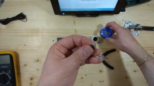 Как сделать LED светильник на солнечной батарее. Solar lamp.