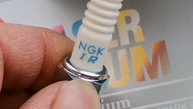 Свечи NGK 100% способ отличить ПОДДЕЛКУ смотреть онлайн