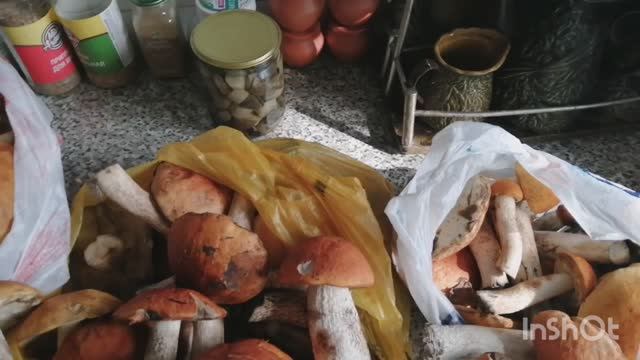 Хрустящие маринованные грибочки, рецепт, проверенный временем! смотреть онлайн