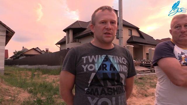 Жители улицы Сосновой в Слониме требуют ремонта дороги смотреть онлайн