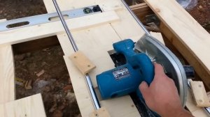 Приспособление для ручной циркулярной пилы для распила мебельных щитов