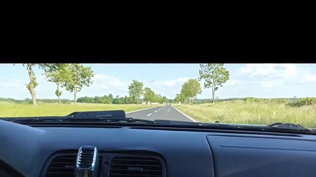 Nissan Maxima 3.0 QX 193km vs Nissan Maxima 3.0 214km Canada смотреть онлайн