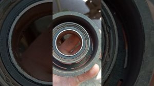 Mitsubishi Colt 2005 1.3 замена электромуфты компрессора кондиционера