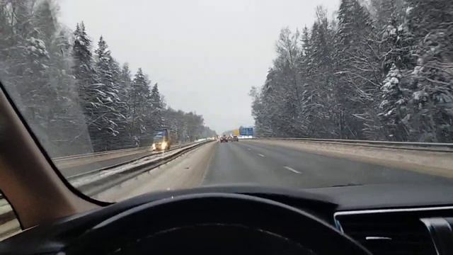 Плюсы и минусы Toyota Alphard 2012