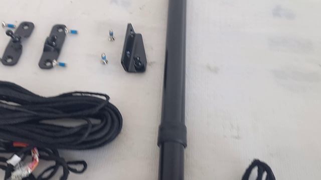 Электропривод багажника Land Cruiser 300