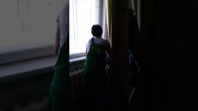 Что моют ещё кроме окон клининговые компании? смотреть онлайн
