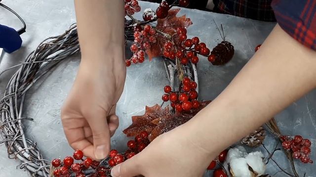 ЗИМНИЙ ВЕНОК своими руками / Winter Christmas Wreath DIY