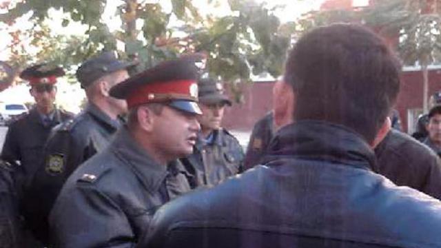 Астраханцы принесли подарки мэру - 3 смотреть онлайн